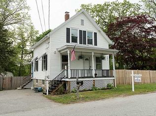 85 Oakside St, Warwick, RI 02889