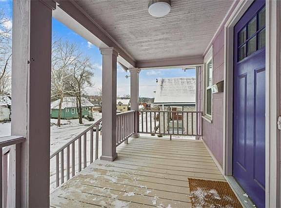 4th image of 4440 Virginia Ave