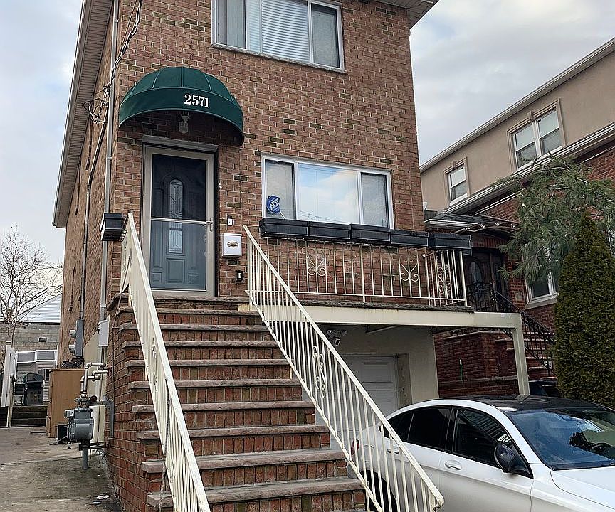 1st image of 2571 Tenbroeck Ave #1