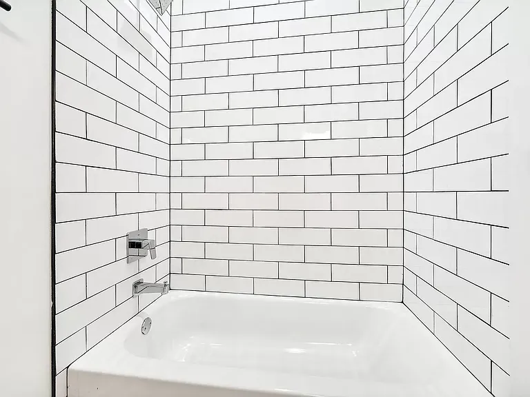2203 N Hamilton Ave #305 — Photo 18