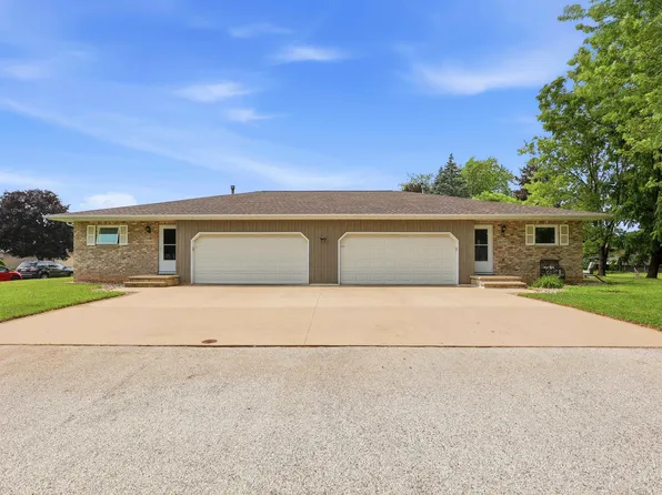 2605 W Big Bend Dr, Appleton, WI 54914