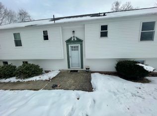 264 Lutz Rd #A, Zelienople, PA 16063