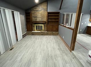 7009 Crestmont Dr, Oklahoma City, OK 73132