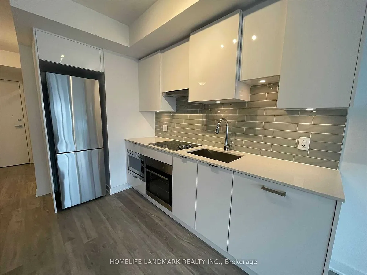 Building Photo - 195 Redpath Ave #2811