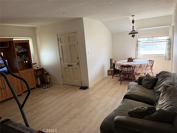 3rd image of 18403 Eriel Ave