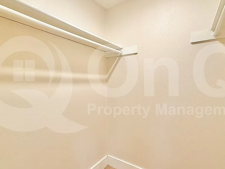 509 Greenway Dr — Photo 17