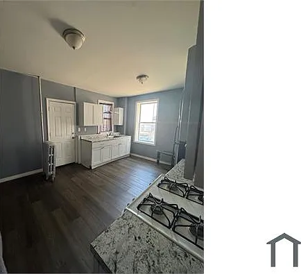 3 bed, $2,000 — Photo 1