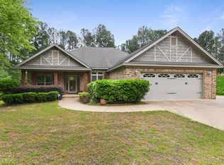 208 Southern Hills Dr, Wetumpka, AL 36093