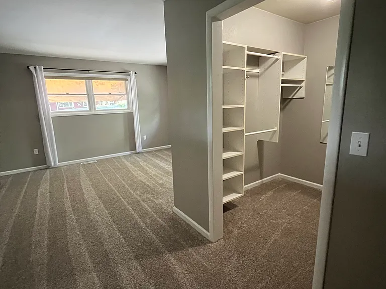 2914 Rimview Dr — Photo 8