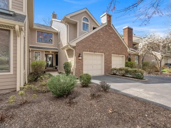 31 Lenox Ct, Montville Twp., NJ 07045