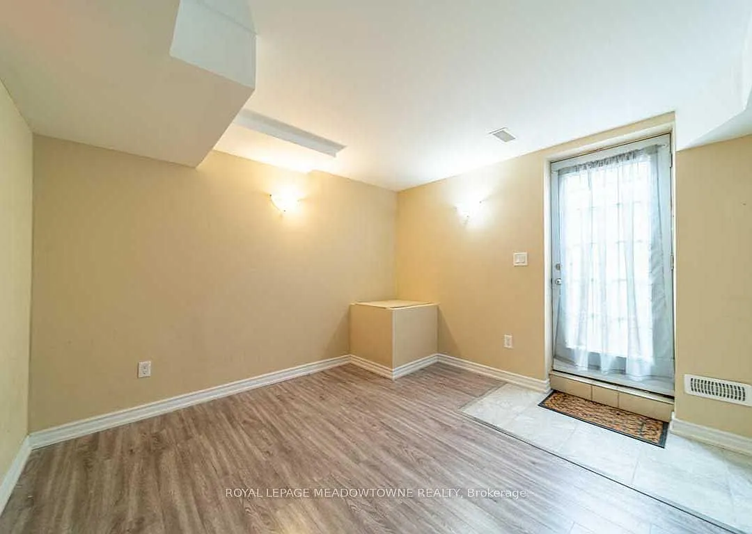 1 bed, $1,680 — Photo 3