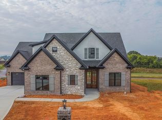 165 Grandville Ct, Vonore, TN 37885
