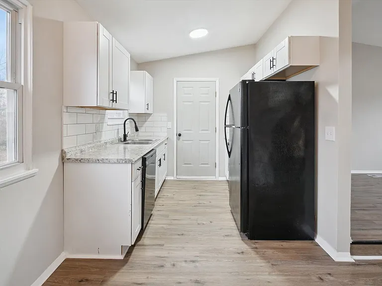 6699 Deer Ct — Photo 6