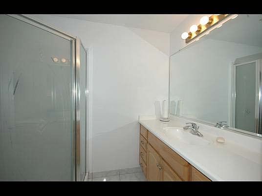5th image of 1313 Columbia Ave