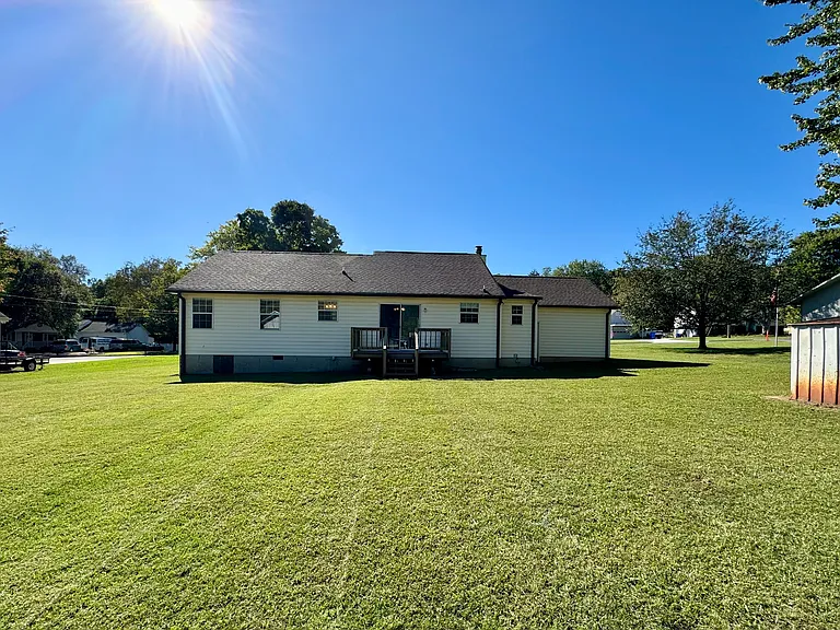 5609 Landrum Dr — Photo 20