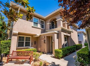 24076 Avocado Ln, Valencia, CA 91354