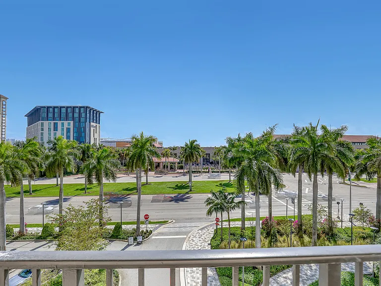 651 Okeechobee Blvd #403 — Photo 34