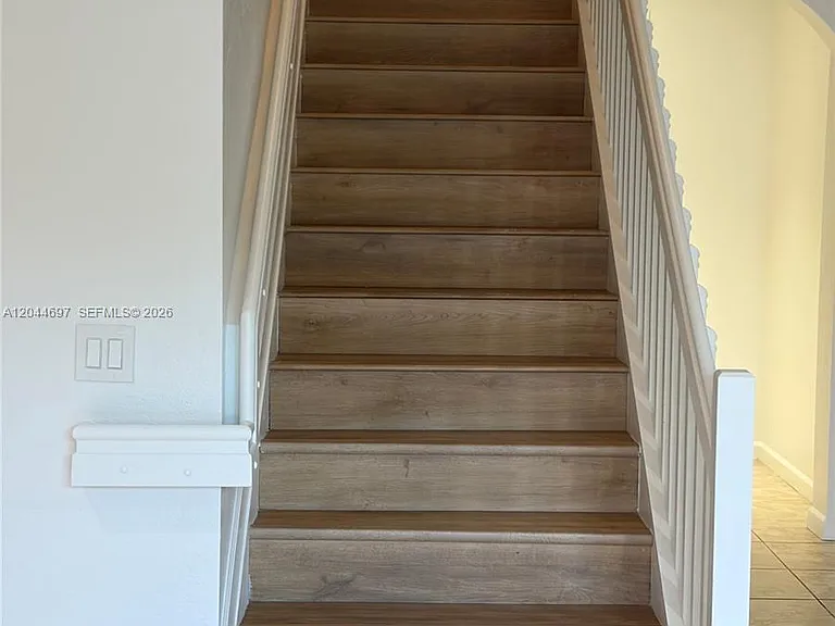 9283 SW 172nd Ave — Photo 9