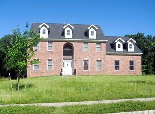 83 Arizona Ave, Old Bridge, NJ 08857