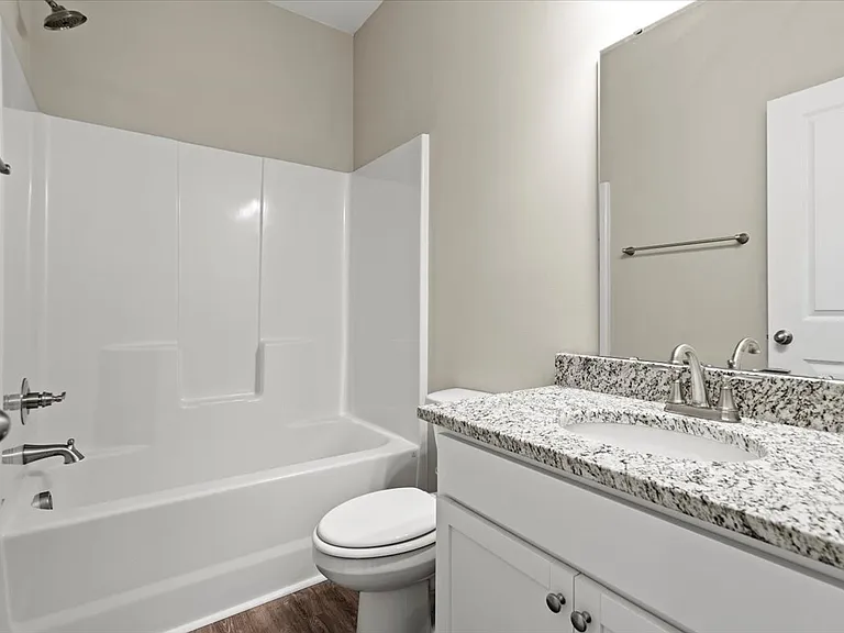 1466 Summergate Dr — Photo 9