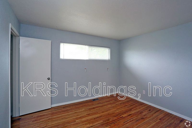 1st image of 4507 Orcutt Ave