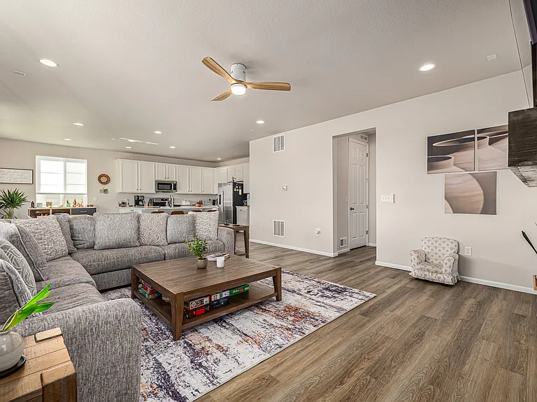 9096 Uravan Ct — Photo 13