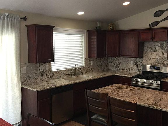 3rd image of 12992 Spelman Dr