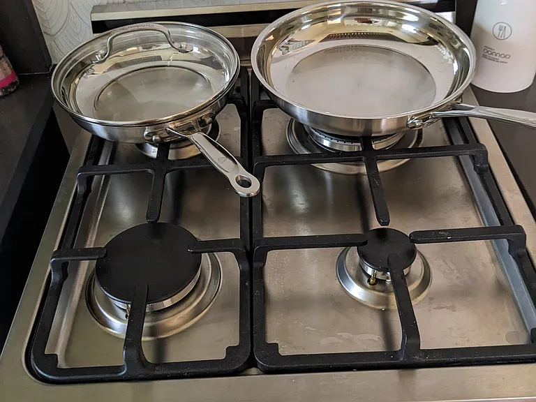 Gas stovetop