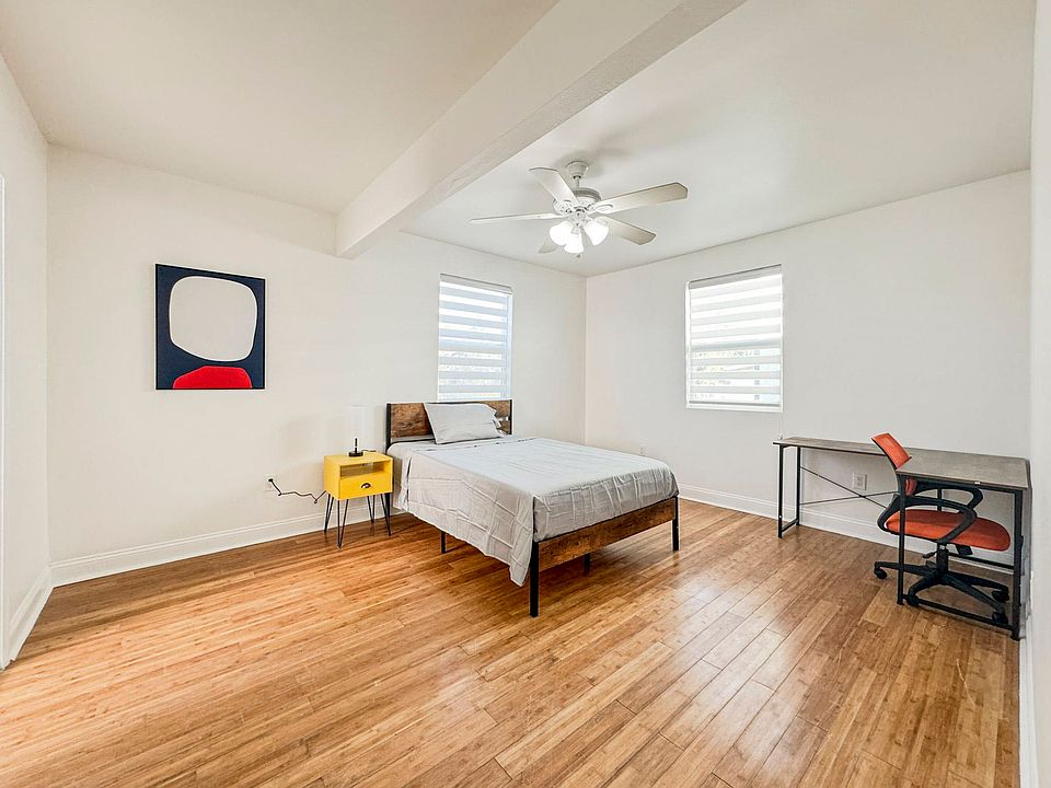 Large room with private Bathroom Room 40