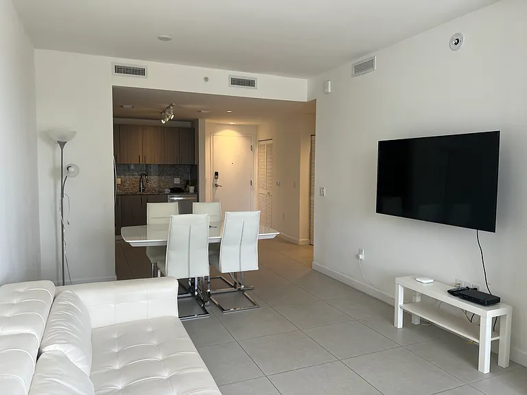 5350 NW 84th Ave #512 — Photo 12