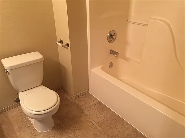 280 S Elsa St — Photo 13