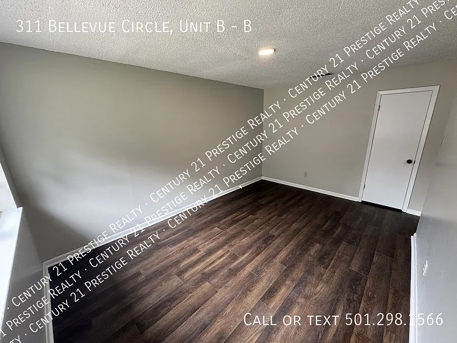 2 bed, 750 sqft, $950 — Photo 2