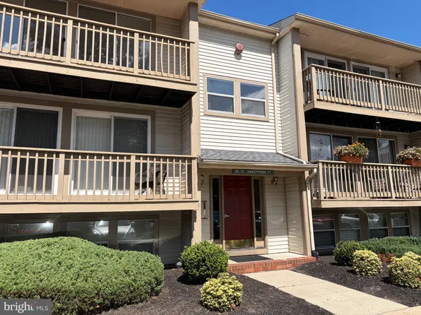 65 Sweetfern Ct, Marlton, NJ 08053