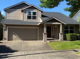 8653 NE Alder St, Hillsboro, OR 97006