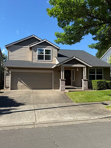 8653 NE Alder St Photo 1