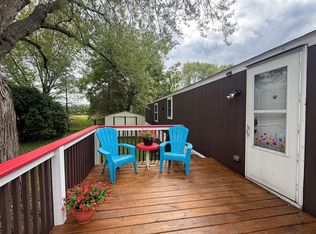 301 Louva Dr, Mankato, MN 56001