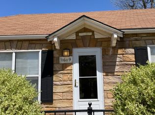 1609 SW B Ave, Lawton, OK 73501