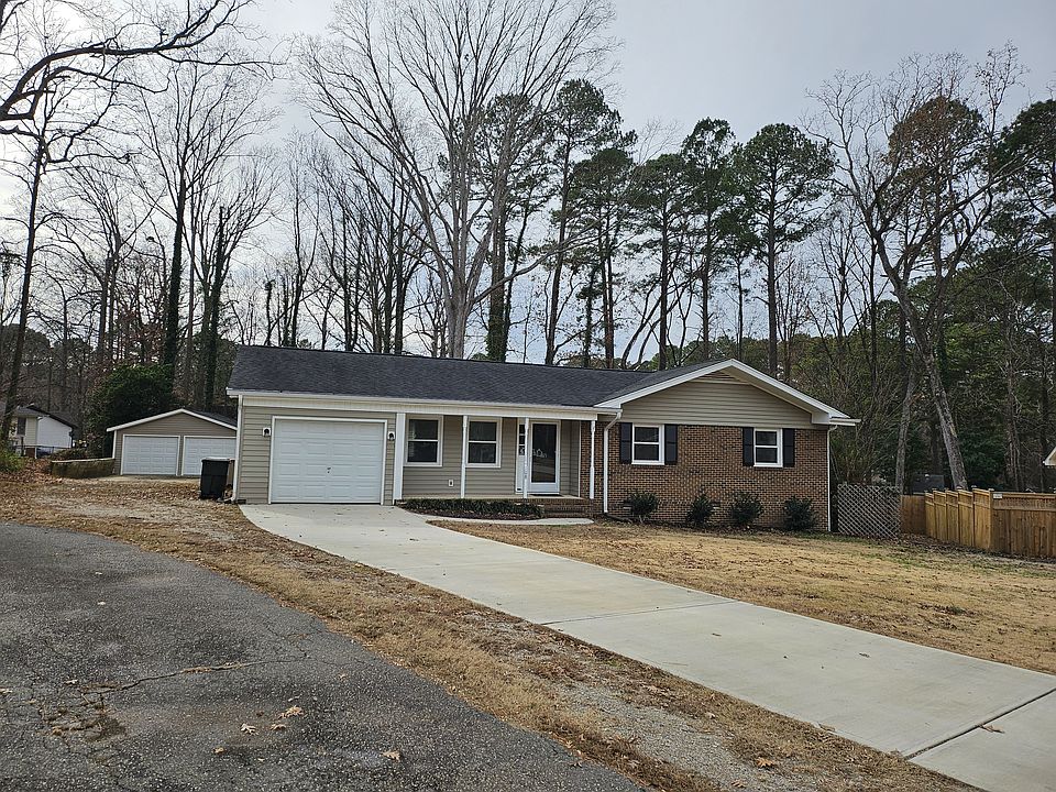 1st image of 108 S Shetland Ct