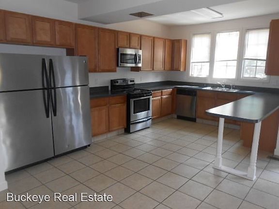 2nd image of 2000 Indianola Ave APT D