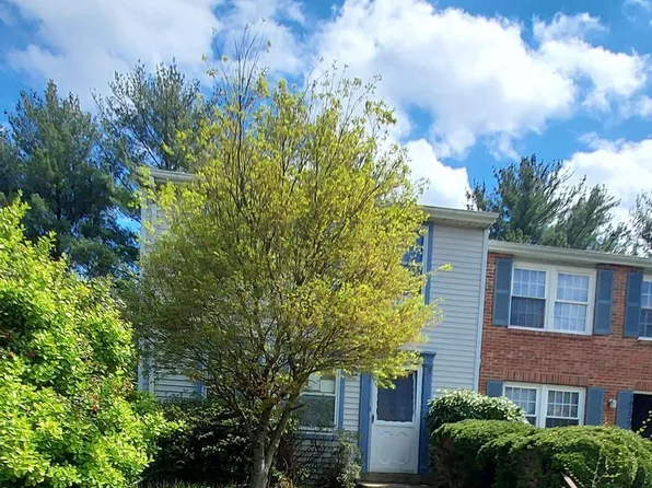 19241 Warrior Brook Dr, Germantown, MD 20874