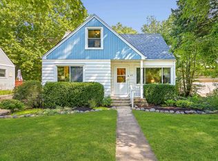 610 Franklin St, Downers Grove, IL 60515