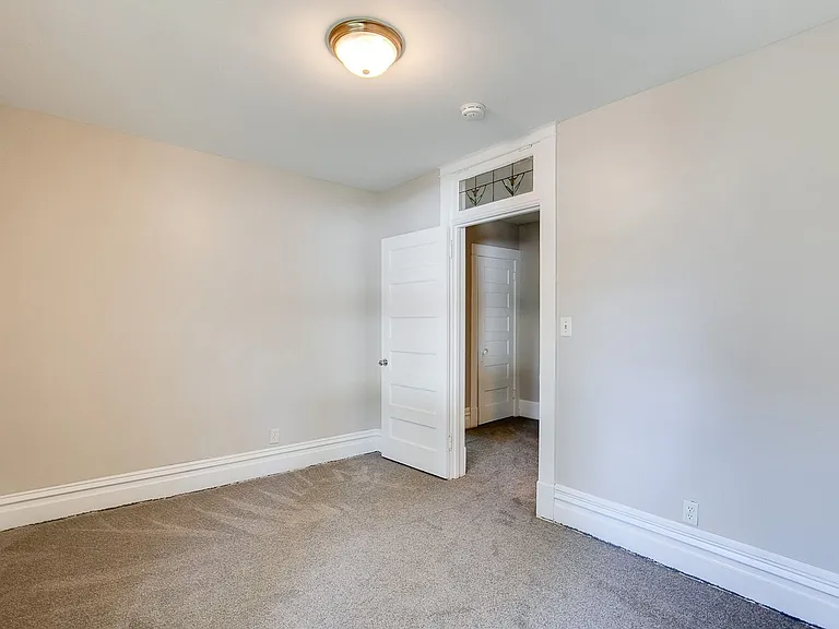 1638 Iglehart — Photo 20