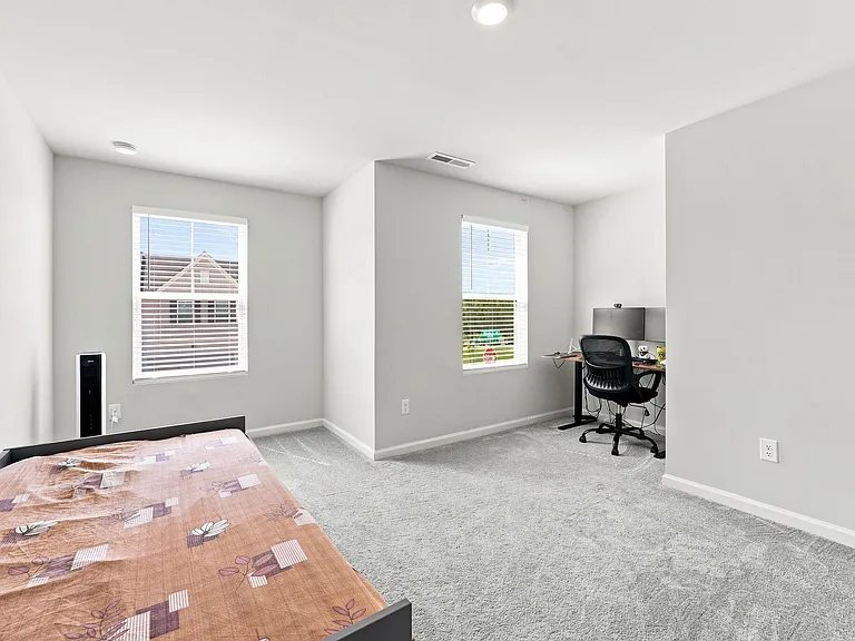 1101 Aberleigh Ln — Photo 24