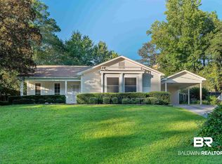 438 Ridgewood Dr, Daphne, AL 36526