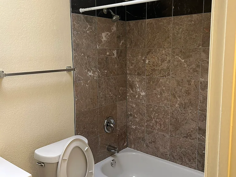 E 2nd Pl — Photo 58