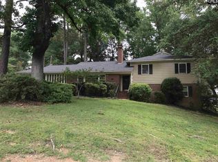 1112 Roberts St, Camden, SC 29020