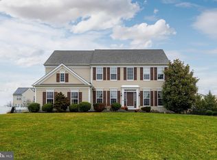 241 Bartlett Dr, Mickleton, NJ 08056