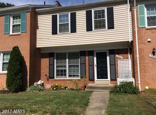 8364 Uxbridge Ct, Springfield, VA 22151