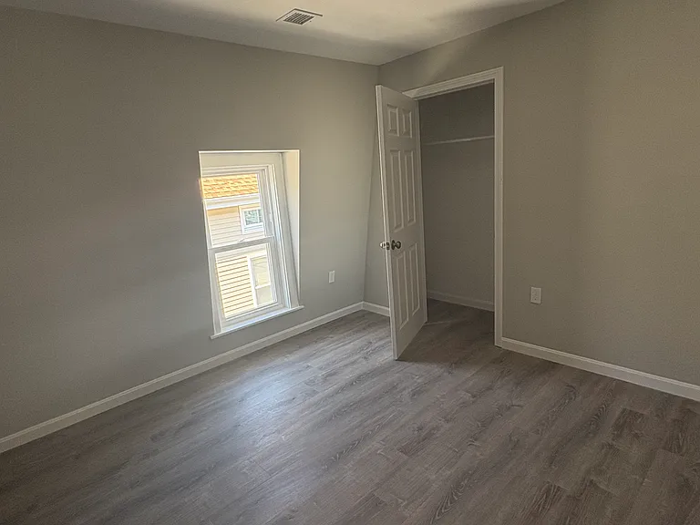 46 Linden St #3 — Photo 33