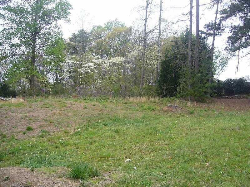 2nd image of 3444 Meadow Chase Dr